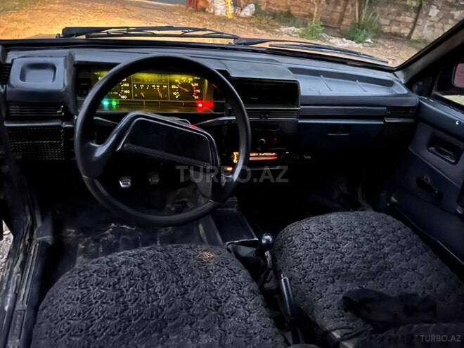 LADA (VAZ) 21099-8