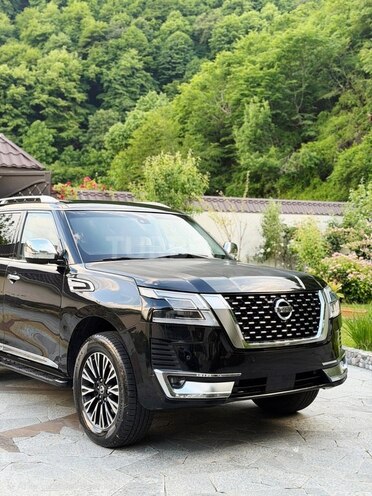 Nissan Patrol-1