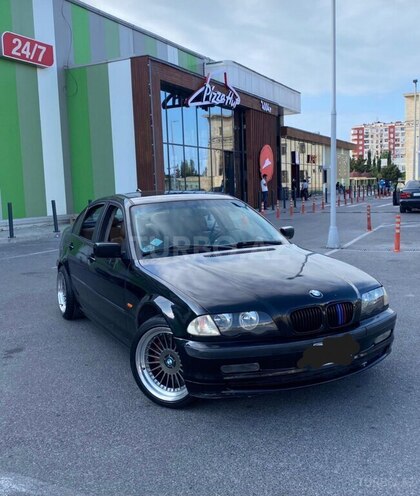 BMW 323-1