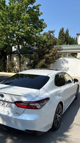 Toyota Camry-3