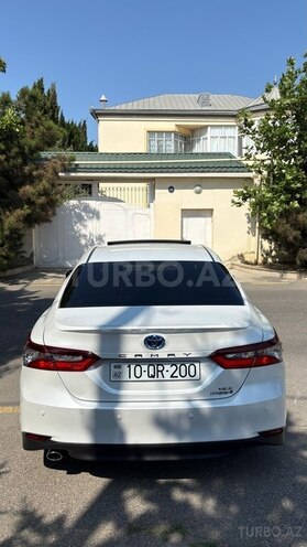 Toyota Camry-2