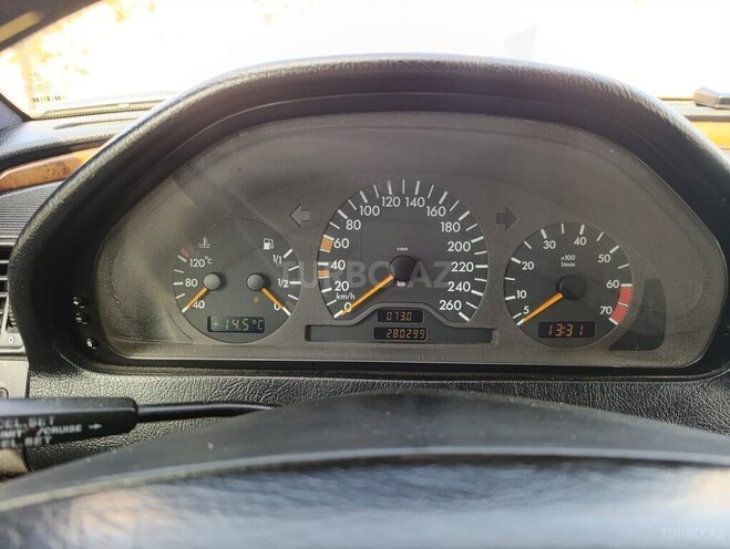 Mercedes C 240-7