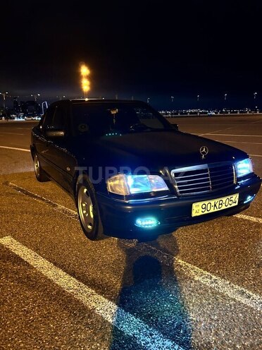 Mercedes C 240-1