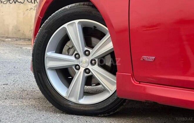 Chevrolet Cruze-10