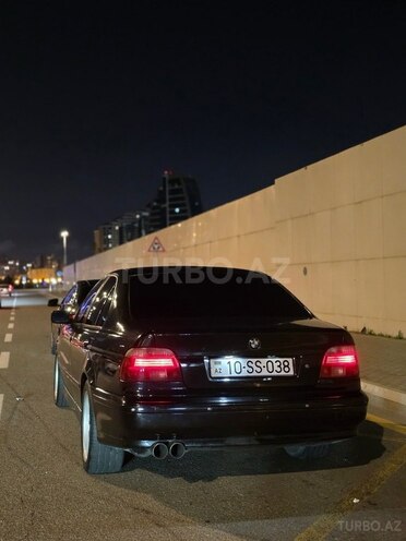 BMW 528-4