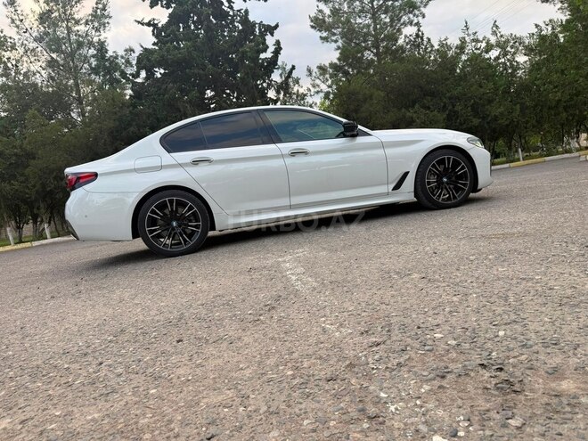BMW 530-9