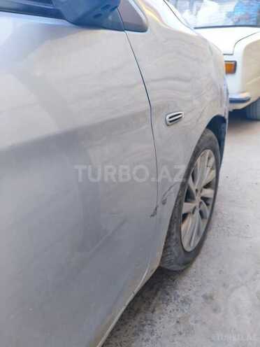 Mitsubishi Attrage-3