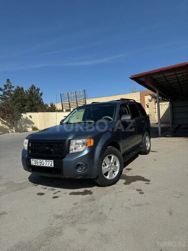 Ford Escape-9