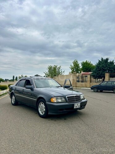 Mercedes C 220-4