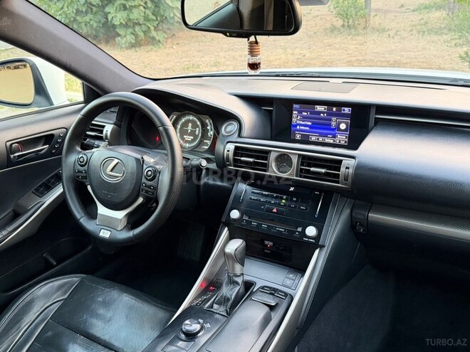 Lexus IS 350-13