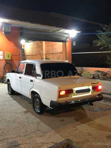 LADA (VAZ) 2107-2