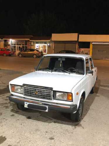 LADA (VAZ) 2107-8