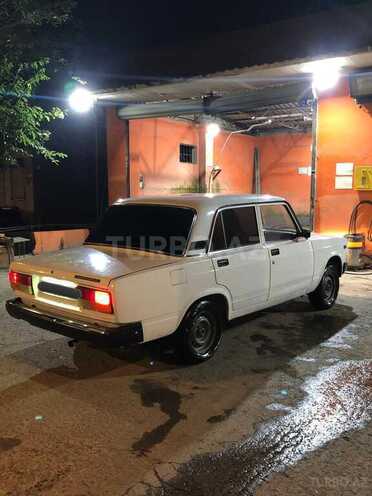 LADA (VAZ) 2107-10