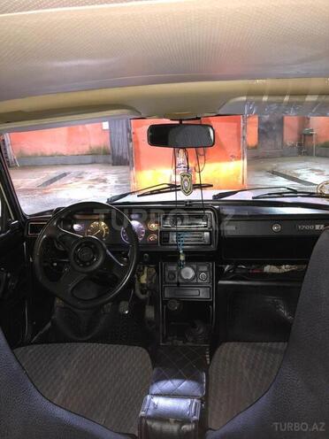 LADA (VAZ) 2107-4