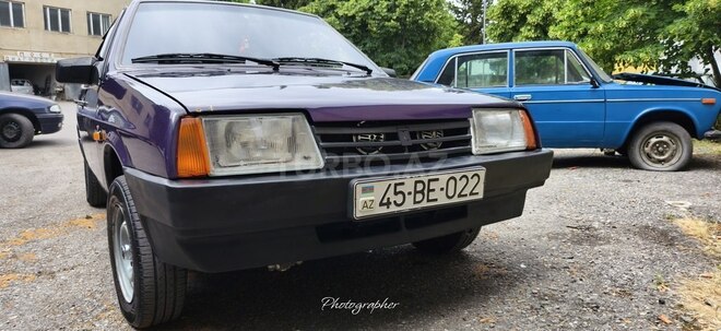 LADA (VAZ) 21099-1