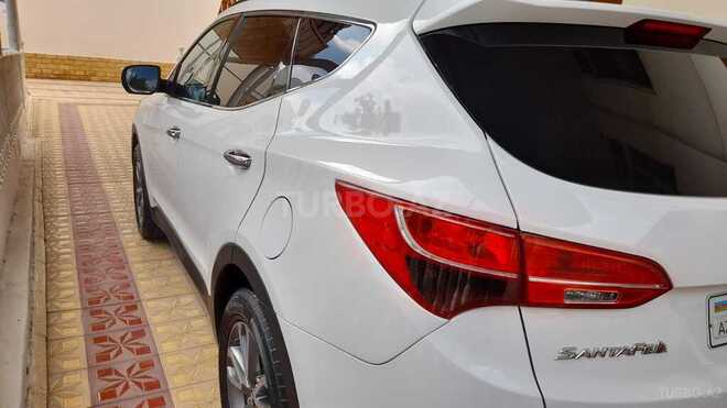 Hyundai Santa Fe-6