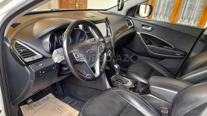 Hyundai Santa Fe-19