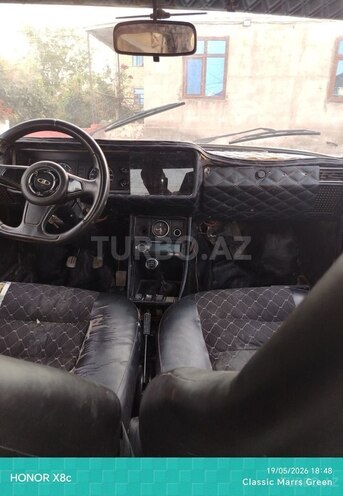 LADA (VAZ) 2107-4