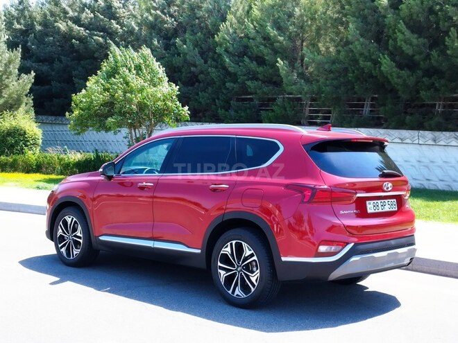 Hyundai Santa Fe-8