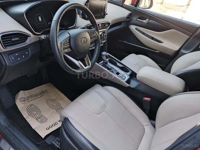 Hyundai Santa Fe-14