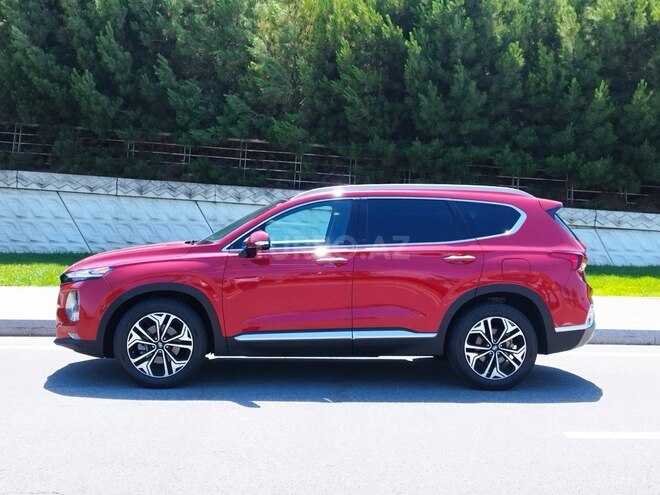 Hyundai Santa Fe-6