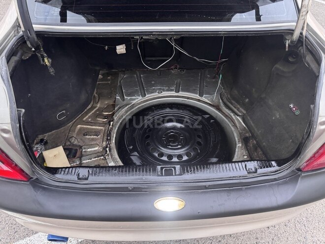 Opel Vectra-6