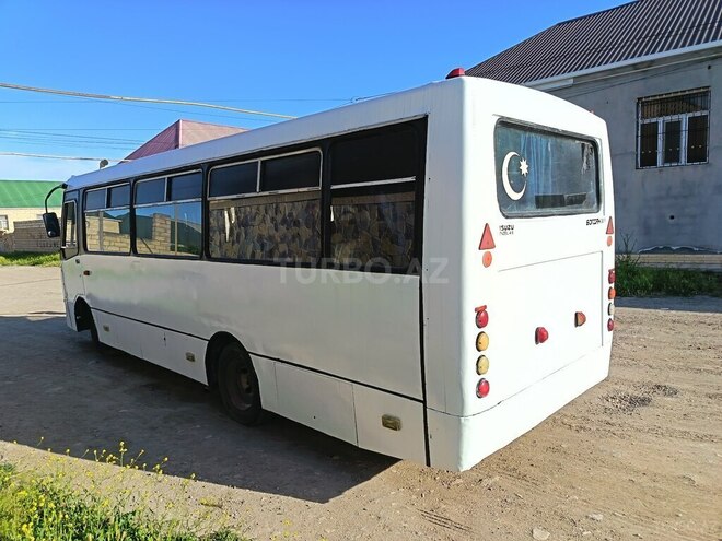Isuzu Bogdan-5