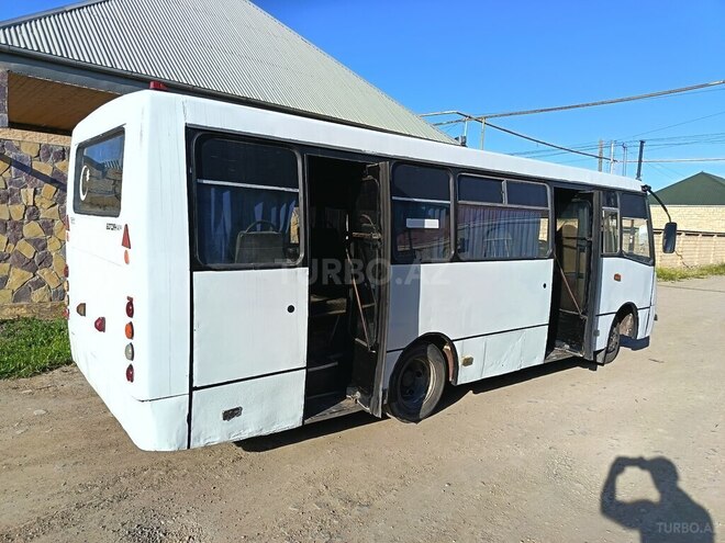 Isuzu Bogdan-4