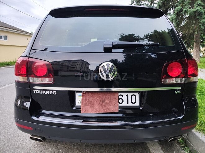 Volkswagen Touareg-3