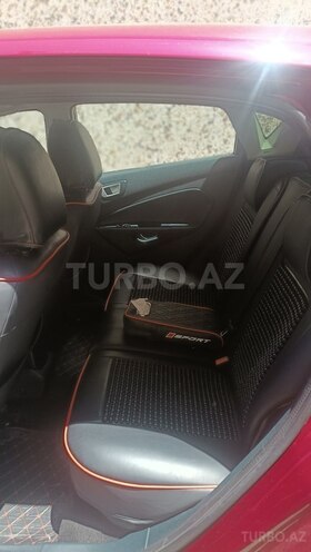 Ford Fiesta-4