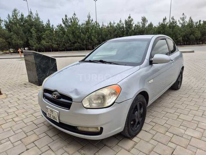 Hyundai Accent-2