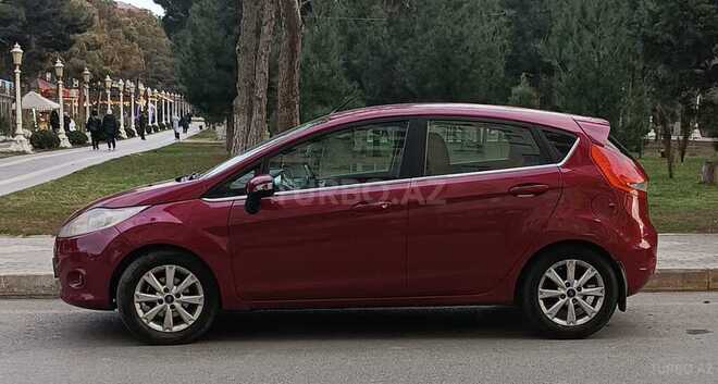 Ford Fiesta-7