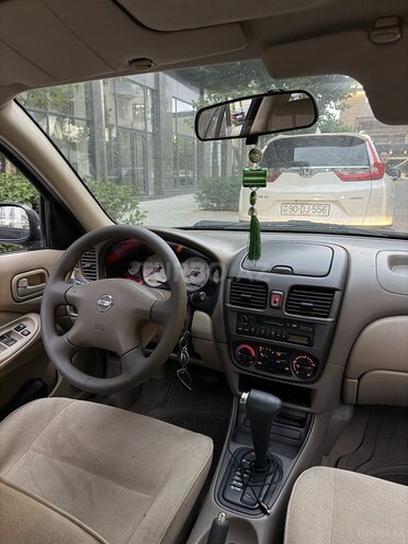 Nissan Sunny-4