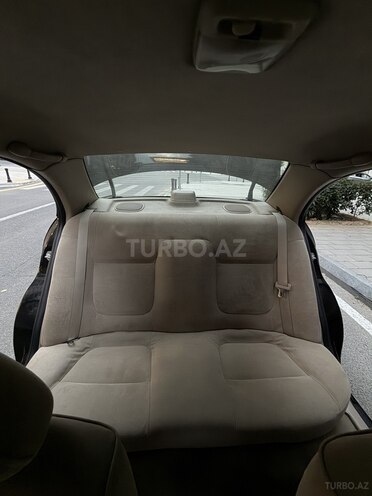 Nissan Sunny-7
