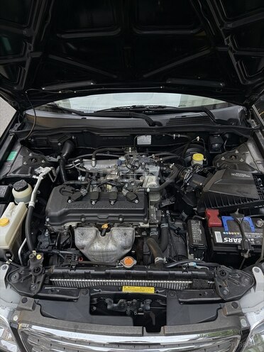 Nissan Sunny-11