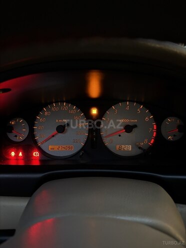 Nissan Sunny-9