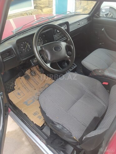 LADA (VAZ) 2107-8