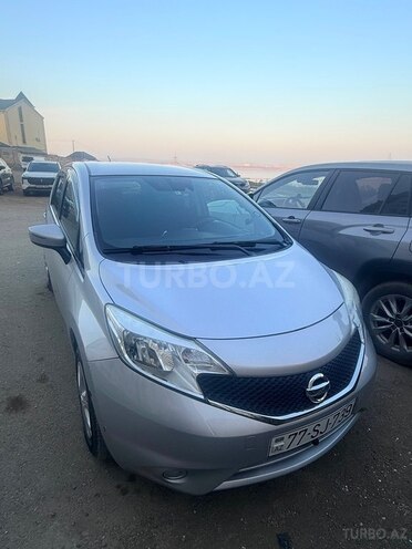 Nissan Note-1