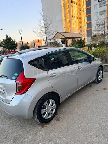 Nissan Note-4