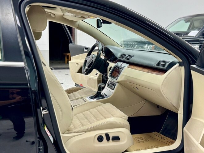 Volkswagen Passat-15