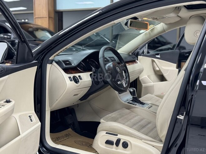Volkswagen Passat-16