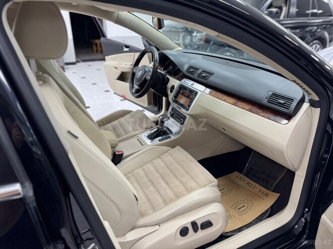 Volkswagen Passat-19