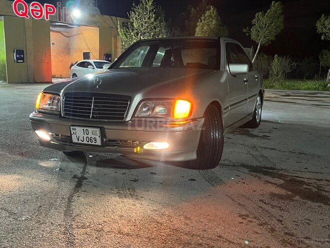 Mercedes C 230-3