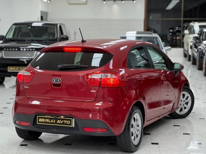 Kia Rio-8