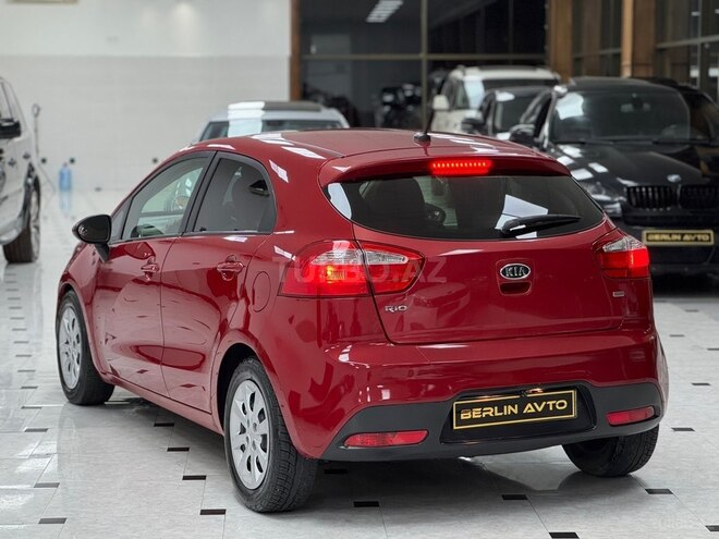 Kia Rio-9