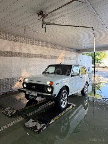 LADA (VAZ) Niva-6