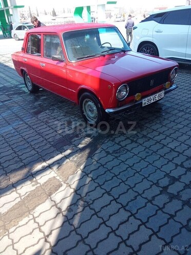 LADA (VAZ) 21011-8