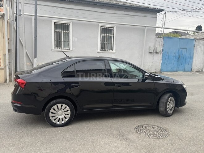 Skoda Rapid-8