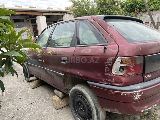 Opel Astra-7
