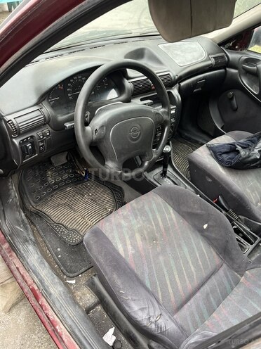 Opel Astra-8